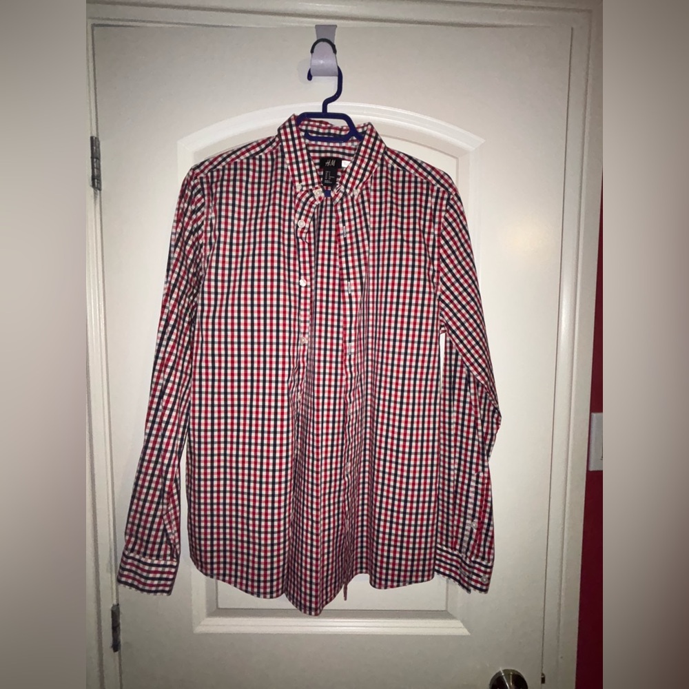 Casual/ dress button up shirt